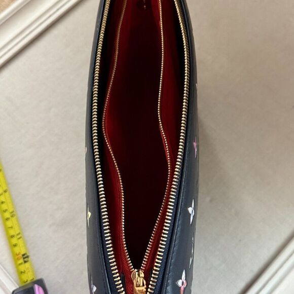 Navy soft leather rainbow embossed crossbody, gold toned, w 2 straps NWOT - Picture 8 of 10